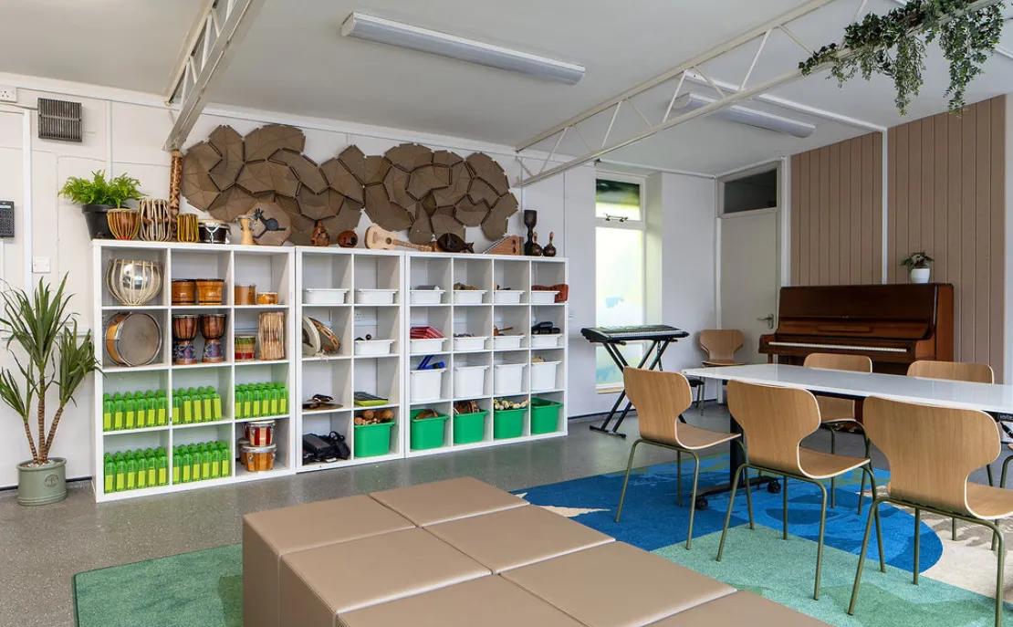 11 Eliot Bank Primary School